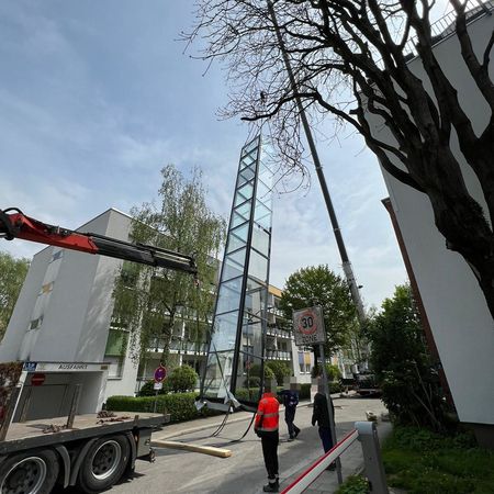 Montage Außenaufzug